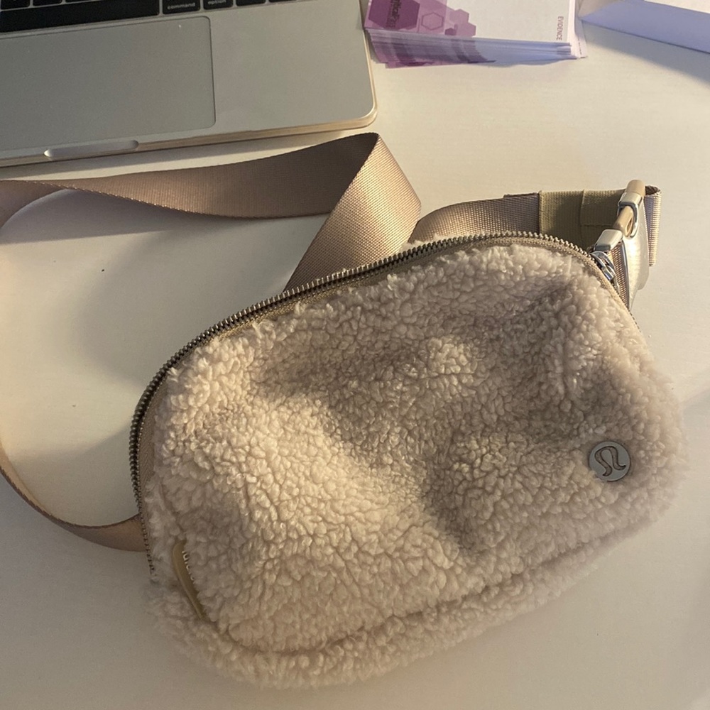 Lululemon Belt Bag